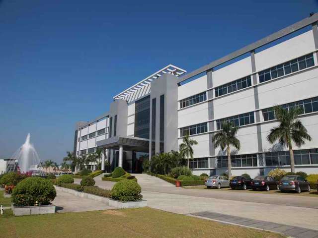 越秀宝马车身抖维修